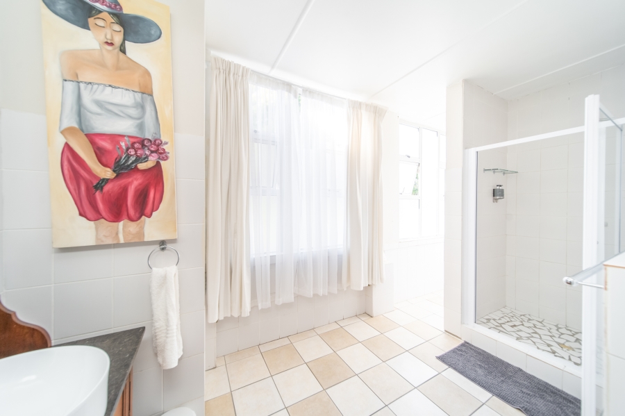 8 Bedroom Property for Sale in Selborne Eastern Cape